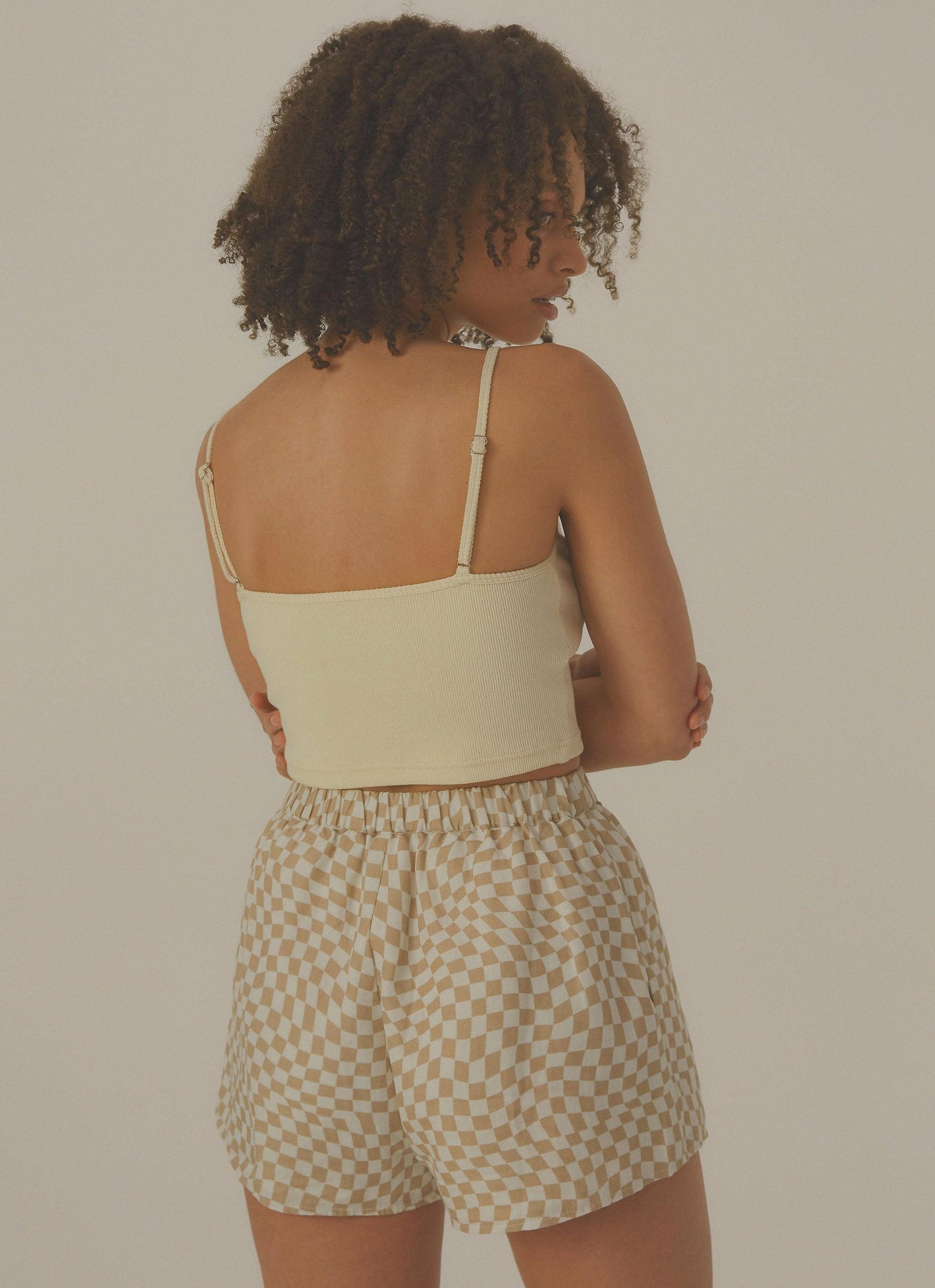 Ärmelloses Crop-Top mit Trägern