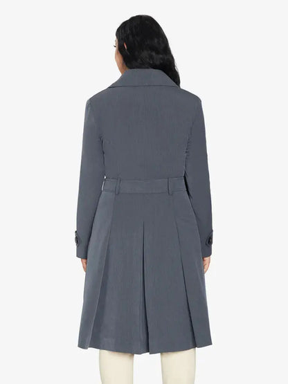 Doppelreihiger Trenchcoat mit Gürtel