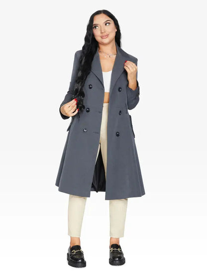 Doppelreihiger Trenchcoat mit Gürtel